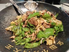 -费大厨辣椒炒肉(黄兴中心广场店)