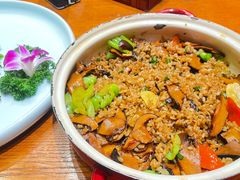 -老滇山寨•云南特色菜•地方菜•民族风情歌舞表演(经开区店)