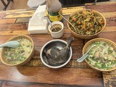 -正宗李家土鸡米线店