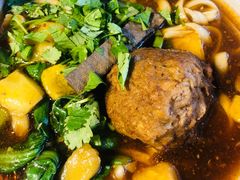 茄子肉丁刀削面-五度翠清大同刀削面