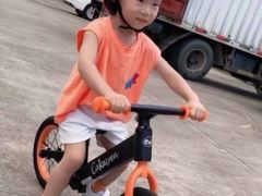 -八爪矩阵极限运动馆·儿童平衡车·感统训练(南海子公园校区)