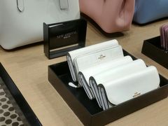 -COACH蔻驰(赛特奥特莱斯店)