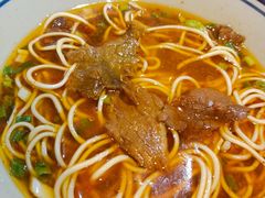 -矮子粉店1985·长沙米粉(湘春路店)