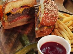 -羽深肉铺 Steak & Wine
