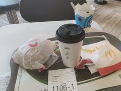 -麦当劳(保利若比邻店)