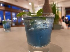 -Chom Cafe and Restaurant