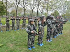 -崇明岛拓展训练真人CS镭战基地