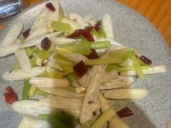 -莲餐厅·湖北菜·潜江小龙虾店(愚园路店)