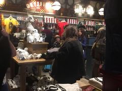 -九又四分之三站台哈利波特商店