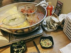 -天成·潮州牛肉脆肉鱼生蚝自助火锅
