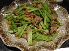 小炒黄牛肉-湘与香缘·湖南菜(王府井北京市百货大楼店)