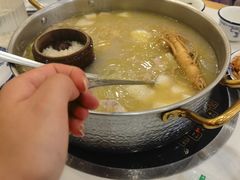 -朴小妹人参鸡汤火锅(长白山万达店)