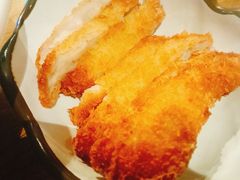 -鑫花溪牛肉米粉(人民广场店)