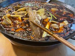 -鸿顺老铁锅美蛙鱼府(解放碑店)