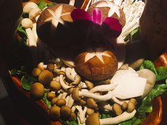 -捞神煲汤火锅(湖滨商业街店)