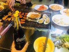 -马路牙子烧烤音乐酒馆(望京店)