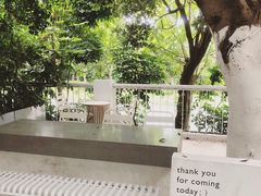 -ADO KAFE(大学城店)