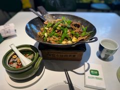 -费大厨辣椒炒肉(黄兴中心广场店)