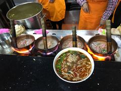 -铁朋小锅米线(玉川巷店)