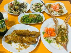 -班赞海鲜市场胖阿姨加工点