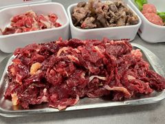 -张哞哞·鲜切牛肉自助火锅(高德置地店)