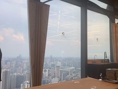 -伍贰赫兹·鮨合·烧鸟高空餐厅