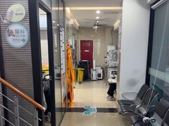 -瑞派天使宠物医院·神经外科·骨科·核磁(洛川中路店)