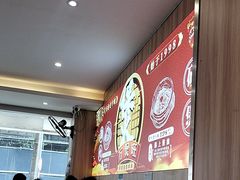 -万煲旺·香港老传承煲仔饭·猪杂汤(客村店)
