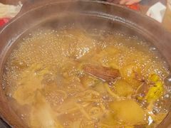 -阿润打边炉·鲜切鸡煲(华漕店)