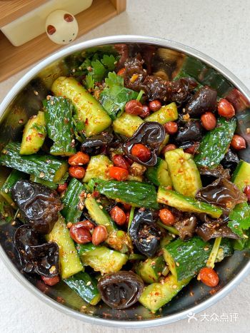 我要向全世界安利这个凉拌黄瓜木耳做法！！！