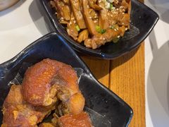 -馋三尺蟹粉小笼(人民广场店)