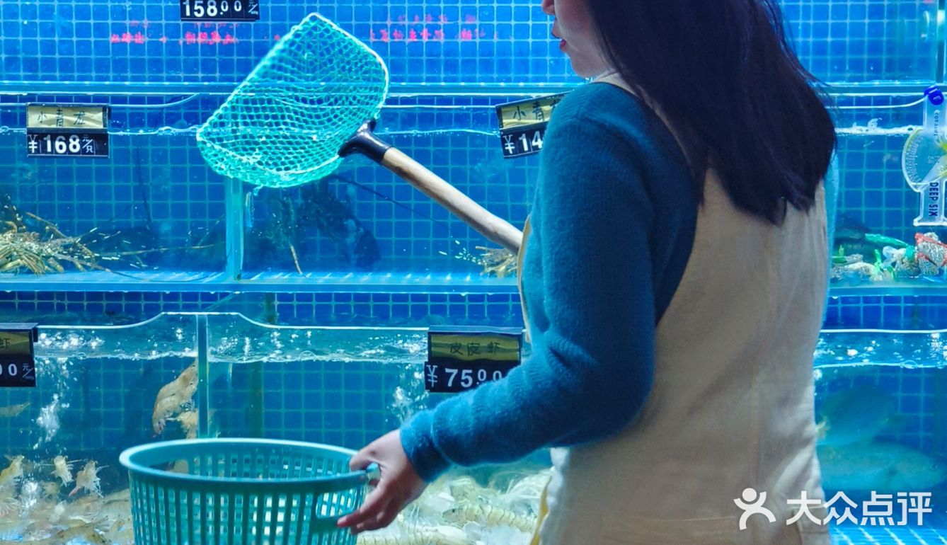 东明海鲜大排档｜现选、现煮的海鲜，新鲜好吃不踩雷！