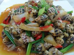 -覃记海鲜美食餐厅