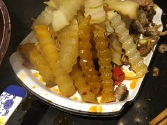 -巴四老城区炭火蛙锅(张江店)