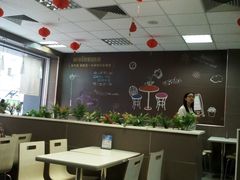 -华莱士·全鸡汉堡(湛江新华店)