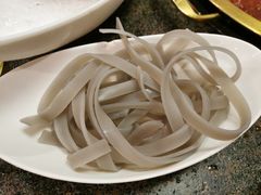 -小天鹅火锅·一线江景洪鼎旗舰店(洪崖洞店)