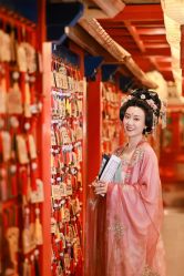 -支流映画摄影·汉服妆造跟拍(本宫来了银泰店)