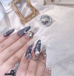 -ZX·美睫设计师汇聚店