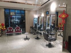 -Meng Lang 梦郎白金店