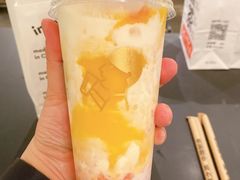 莓莓芒芒甘露-喜茶(东莞汇一城店)