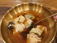 -荣记歡喜·馄饨铺(开发区振华购物中心店)