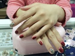 iphone_upload_pic-anni美甲店