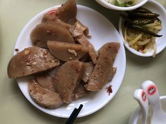 -闫家驴肉老店(华电一校店)