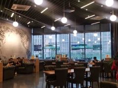 大堂-汽车博物馆主题餐厅