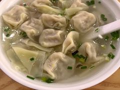 -珊珊小笼馆(仙霞路店)