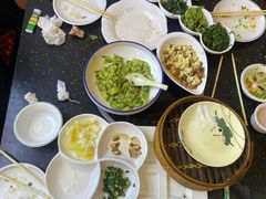 -王村姑老土炕莜面村(张北店)