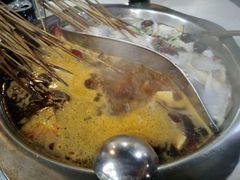 鸳鸯锅底-水碾河刘老大串串香(水碾河路店)