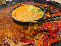 -黄家码头老火锅(解放碑旗舰店)