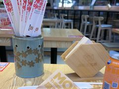 -魔都三兄弟酸辣粉·蘸卤炸串(虹桥万科店)