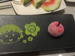 -海底捞火锅(新松江路生日主题店)